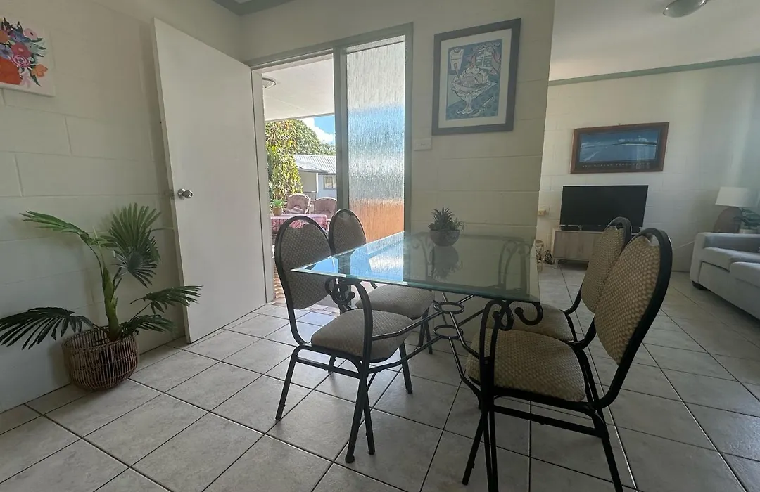 Coral Reef Apartments-1