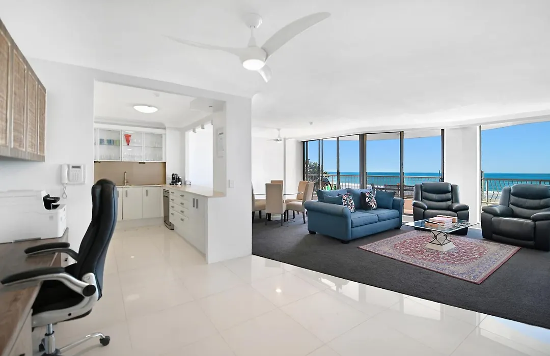 Albatross North Apartments-1