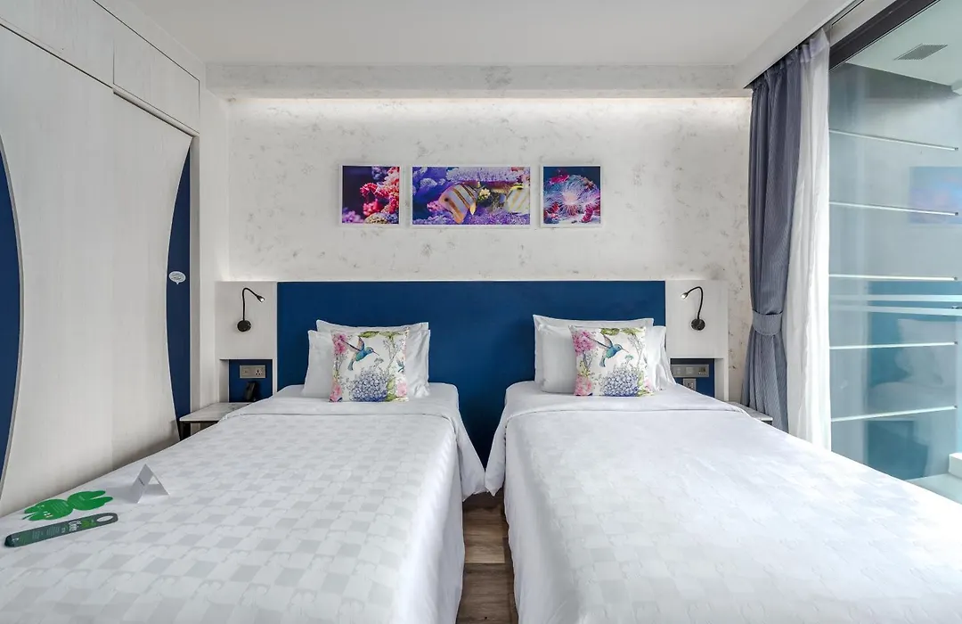 Hotel Clover Patong Phuket-1