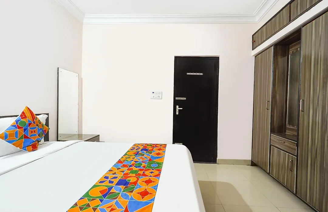 Fabhotel Utsav Palace Inn-1