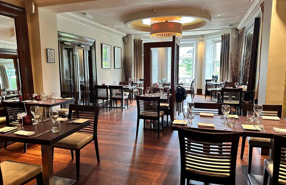 The Glenmoriston Townhouse Hotel-1