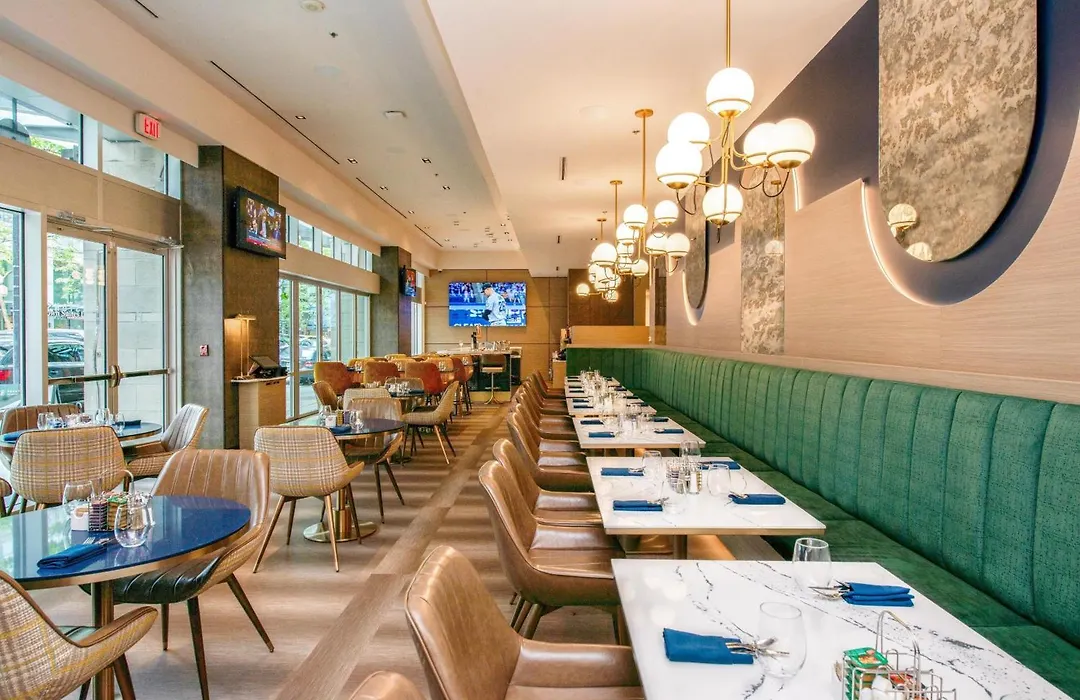 Coast Coal Harbour Vancouver Hotel By Apa-1