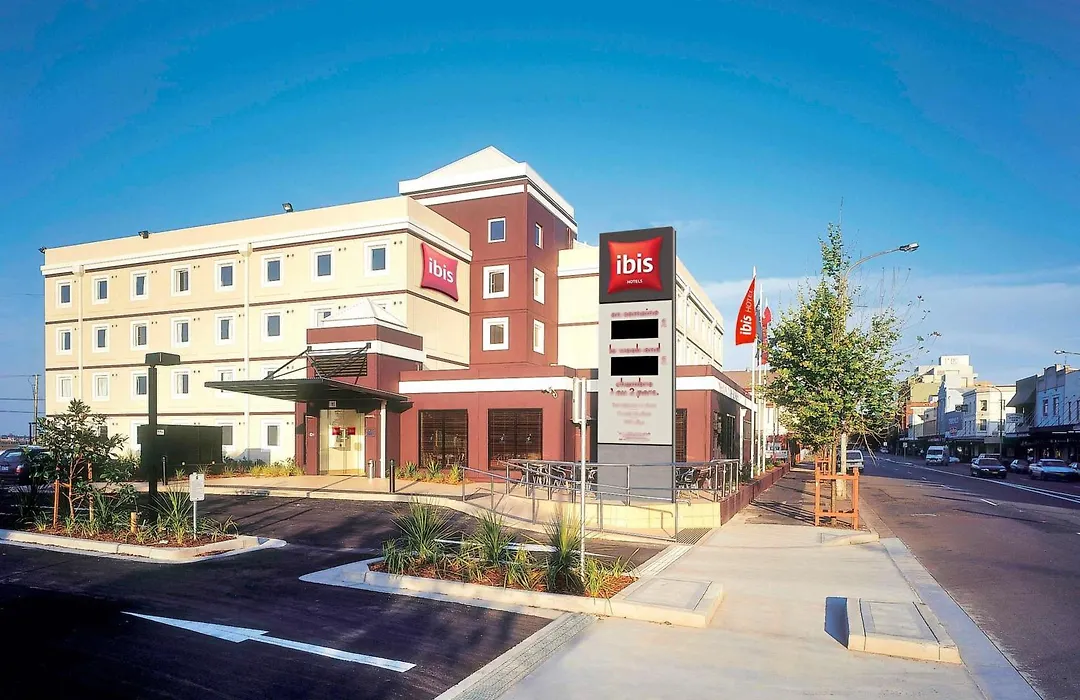 Ibis Newcastle-1