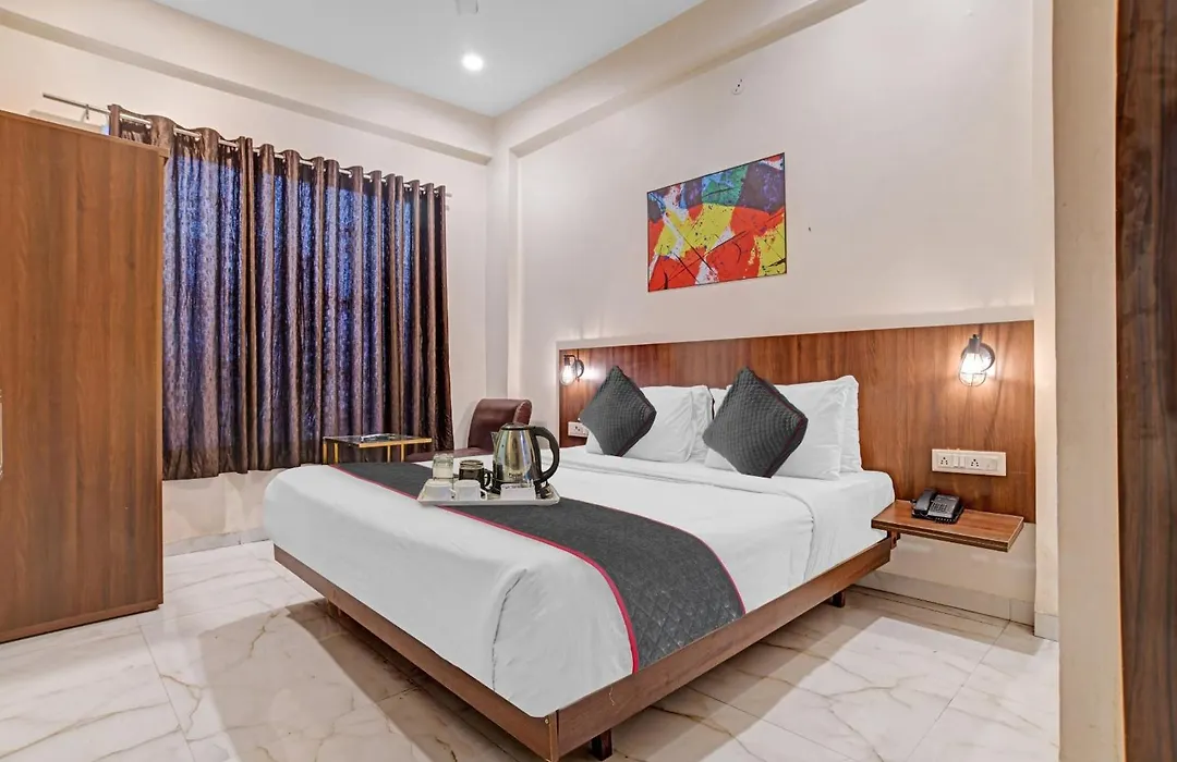 Super Townhouse Hotel O Benchmark-1