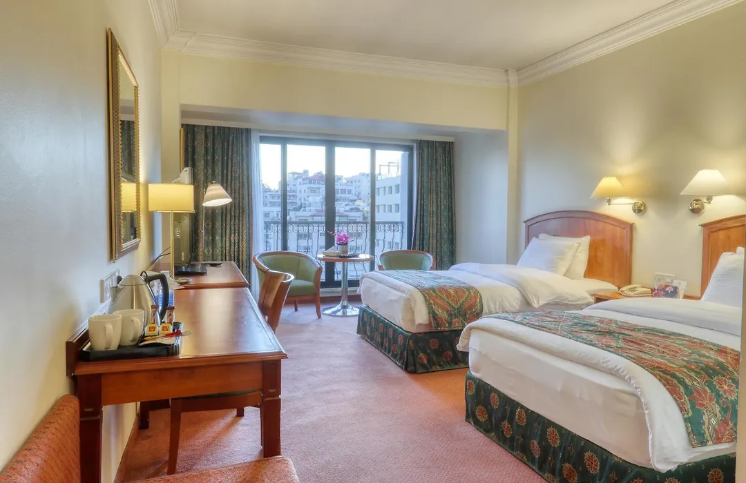 Grand Palace Hotel-1