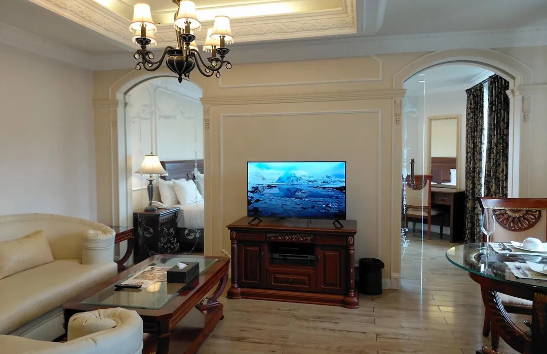 Four Seasons Place Pattaya-1
