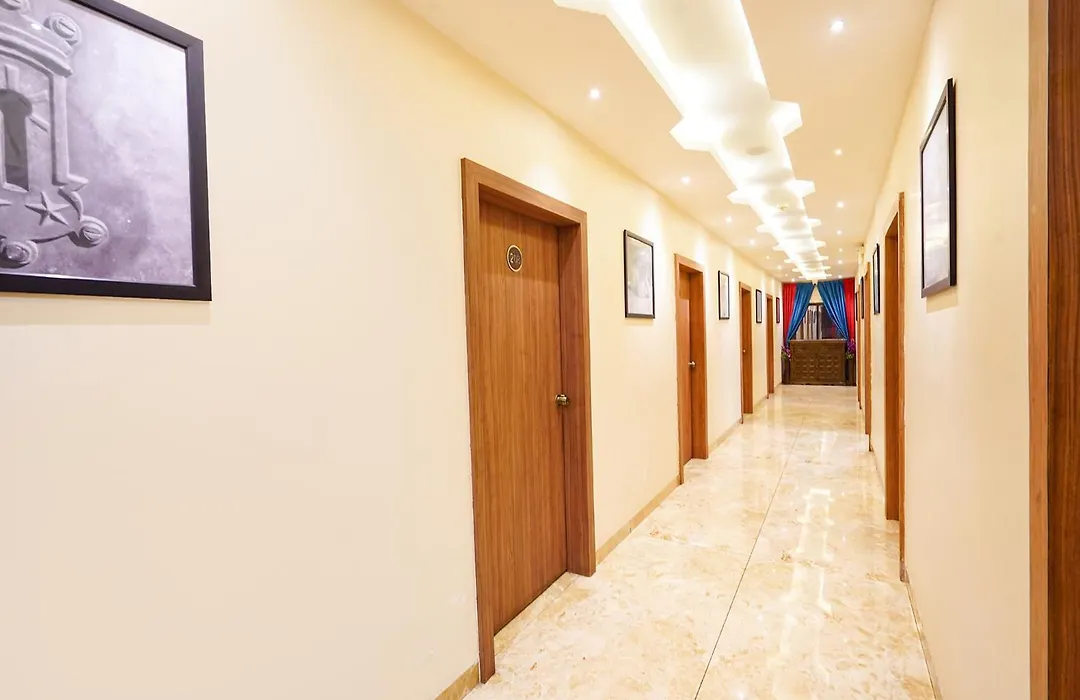 Fabhotel Zamzam Residency-1