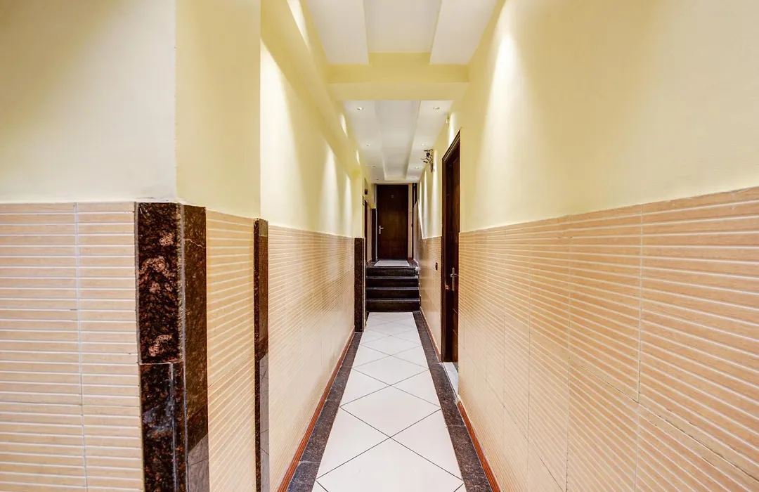 Hotel Le Grand - Walk-In From Rk Ashram Metro Station-1