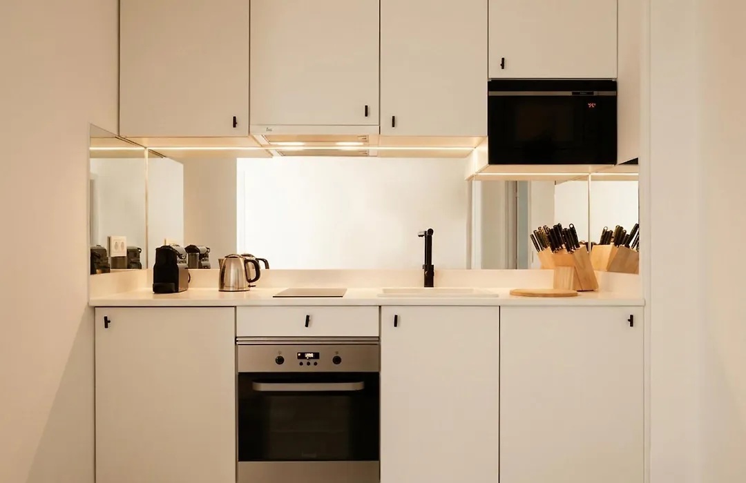 Limehome Madrid Sol-1
