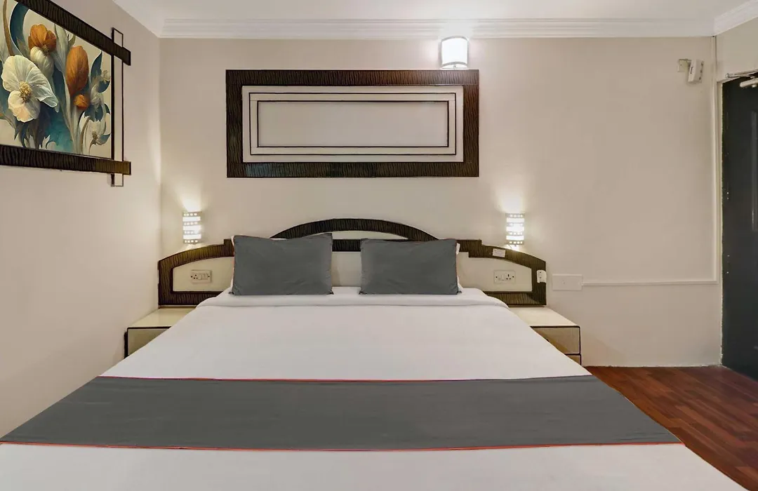 Super Collection O Sabharwal Residency Near Lalbagh Botanical Garden-1