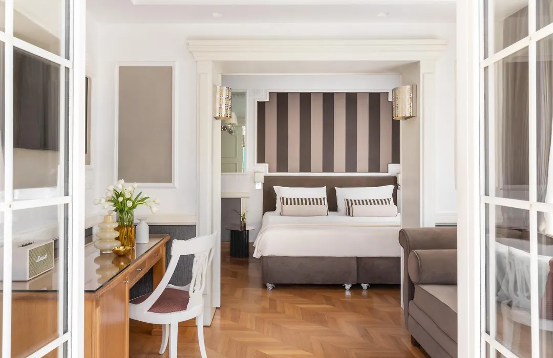 The Britannia Hotel-1