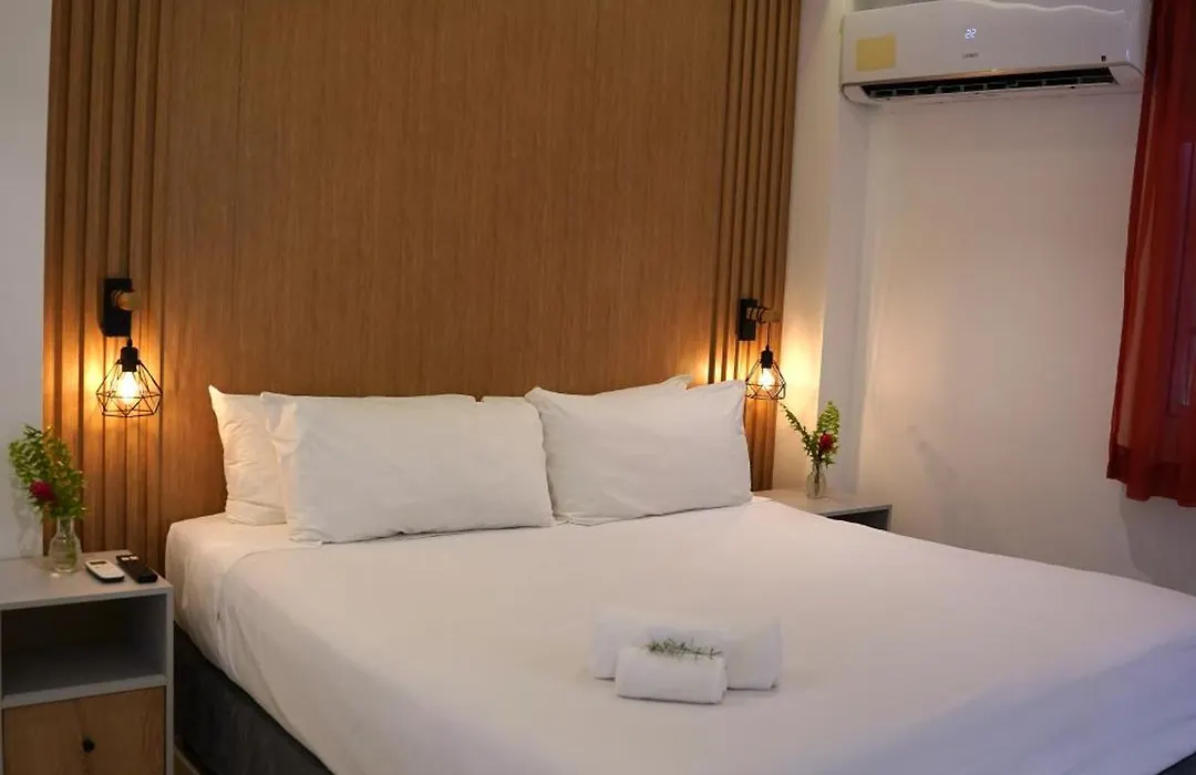 Albrook Inn-1