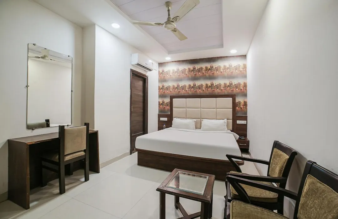 Townhouse Hollywood Heights-1
