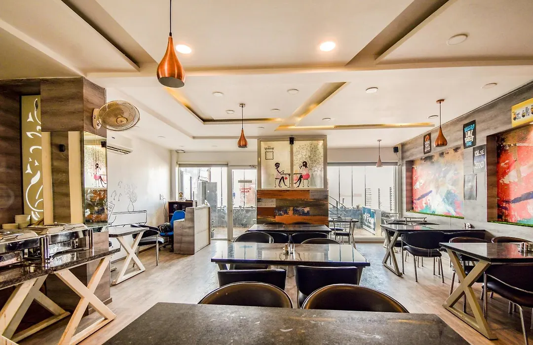 Hotel O Luxurs-1