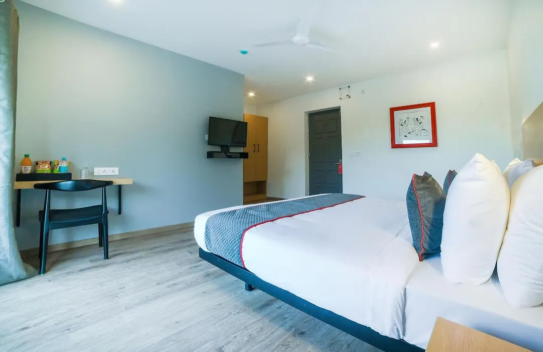 Townhouse 211 Laguna Ecr Near Juhu Beach-1