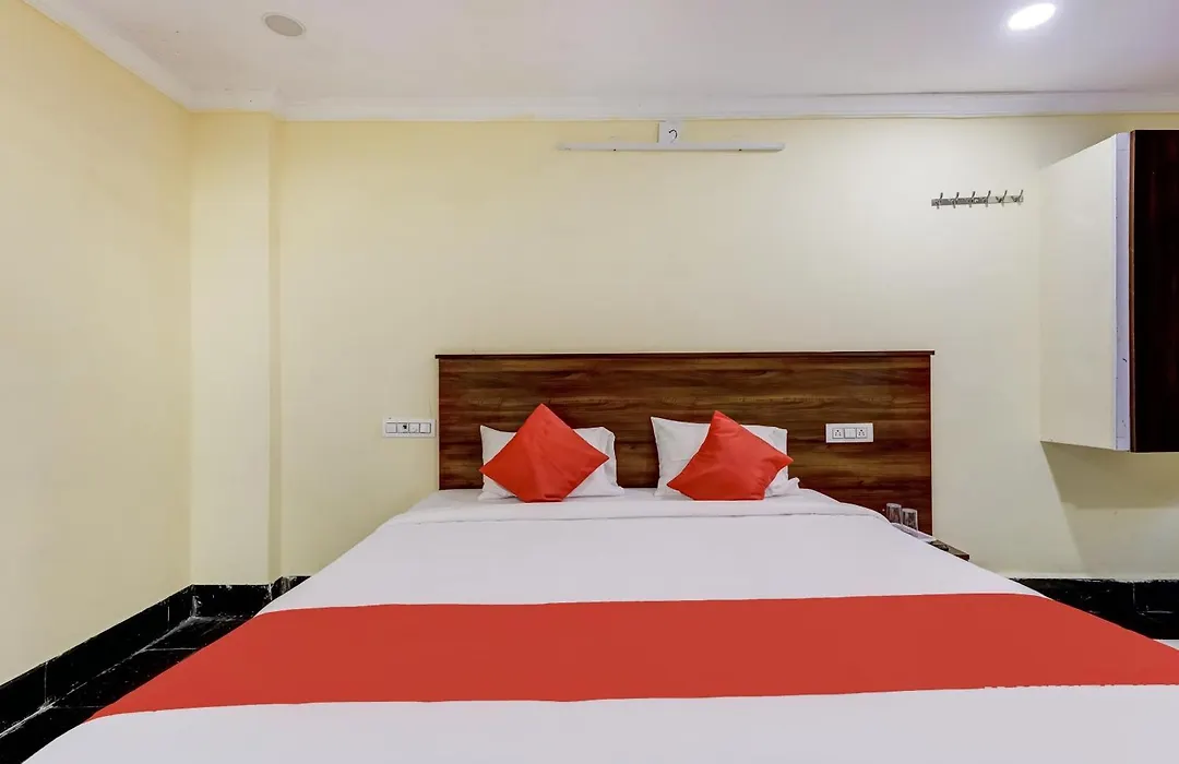 Collection O Srinivasa Residency-1