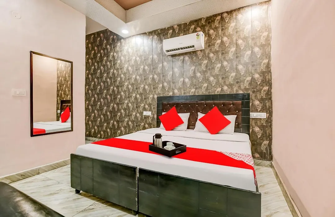 Hotel O Colour-1