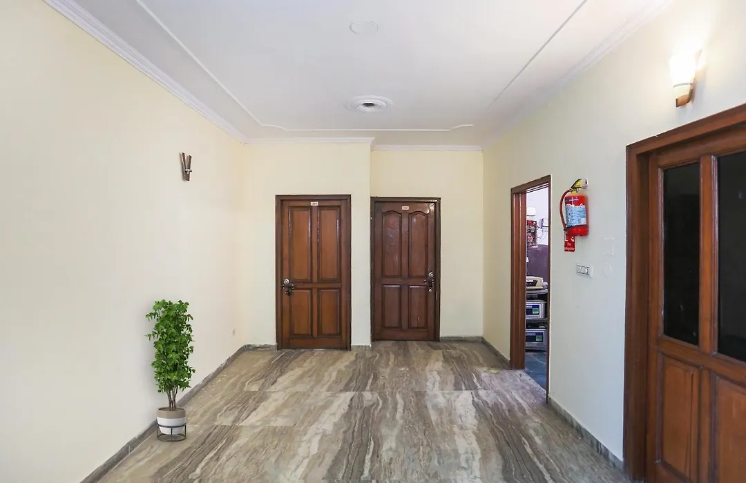 Hotel O Av Homes-1