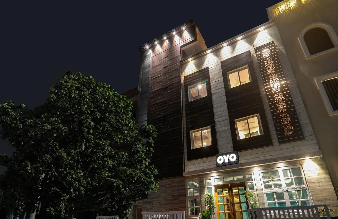 Hotel O Majestic Hotel Near Phoenix Palassio-1