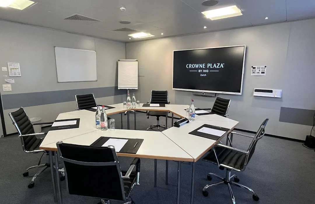 Crowne Plaza Zuerich By Ihg-1