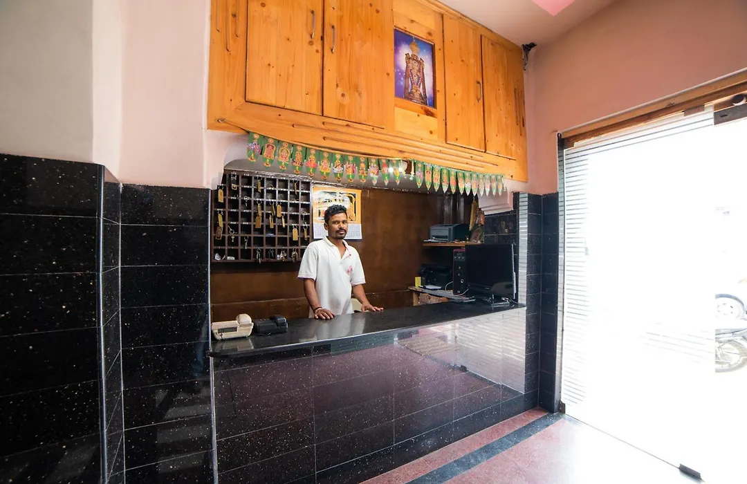 Hotel O Sree Radha Lodge Near Snow World-1