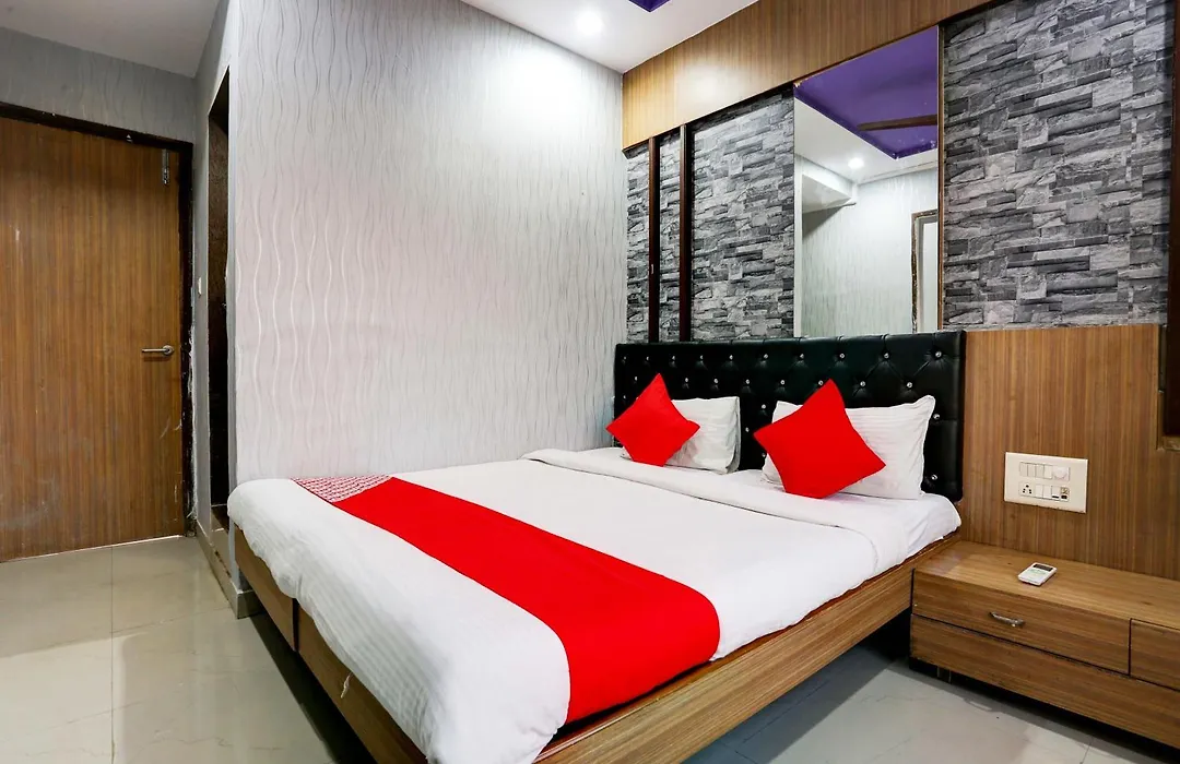 Hotel O Yatri Yadgar-1