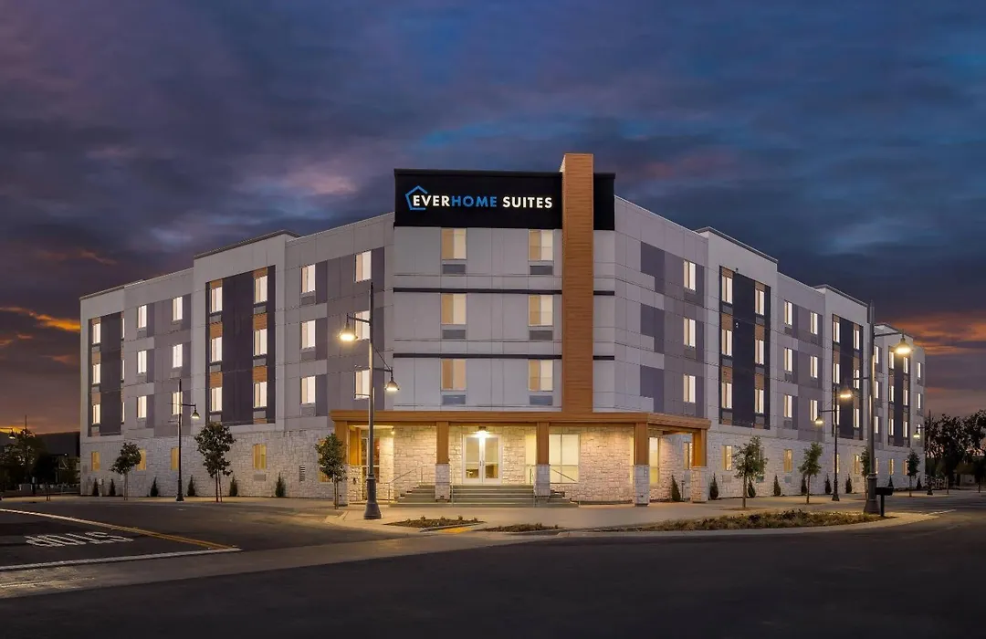 Everhome Suites Temecula Wine Country-1