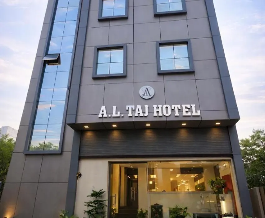 Hotel Al Taj-1