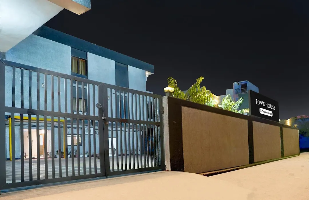 Super Townhouse Adityapuram Gwalior-1