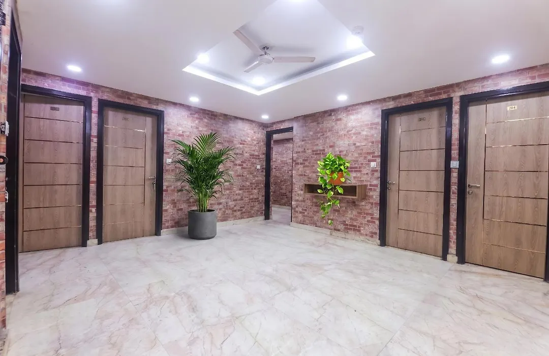 Hotel Om International-1