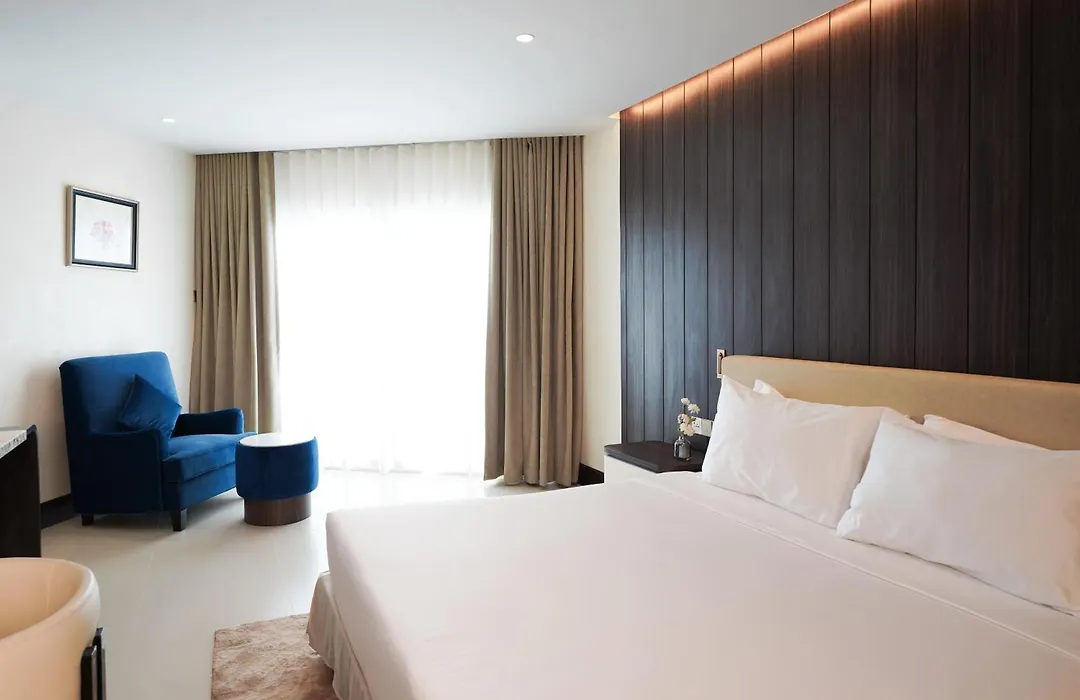Royal Twins Palace Hotel-1