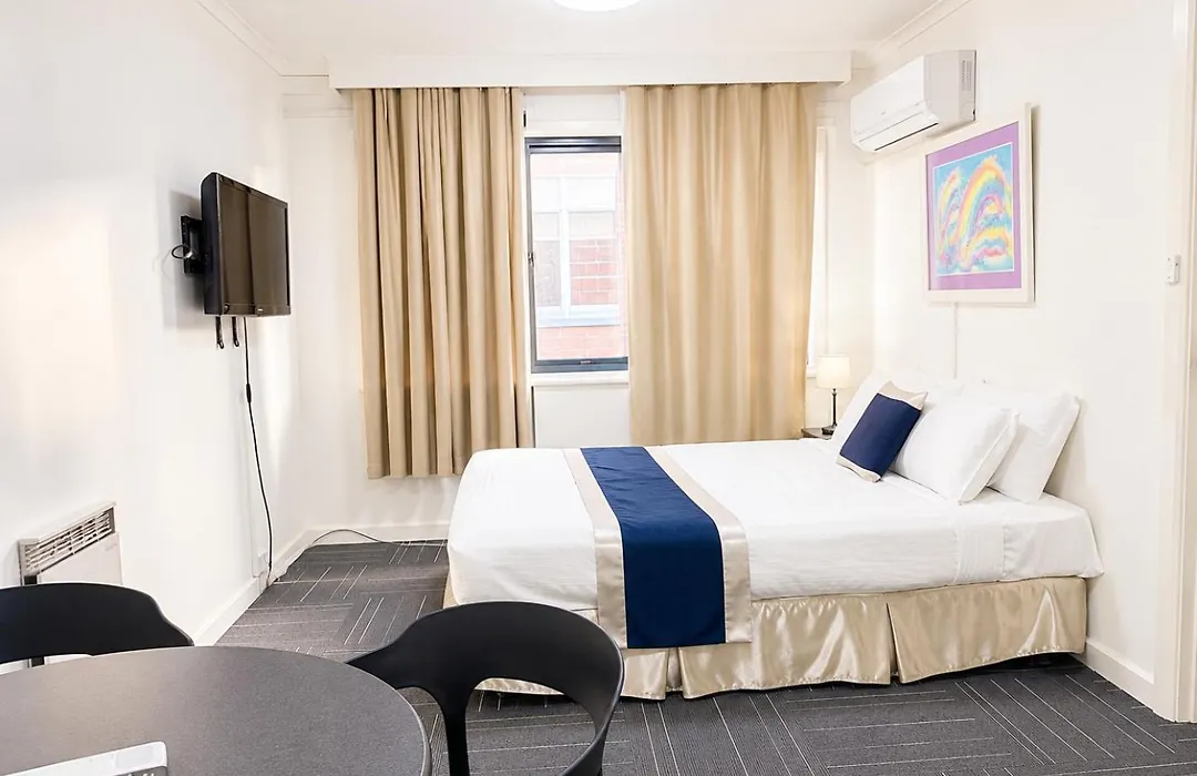 City Edge East Melbourne Apartment Hotel-1