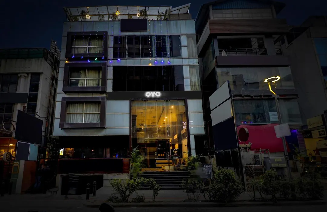 Collection O 29 Church'S Inn Near Cubbon Park-1