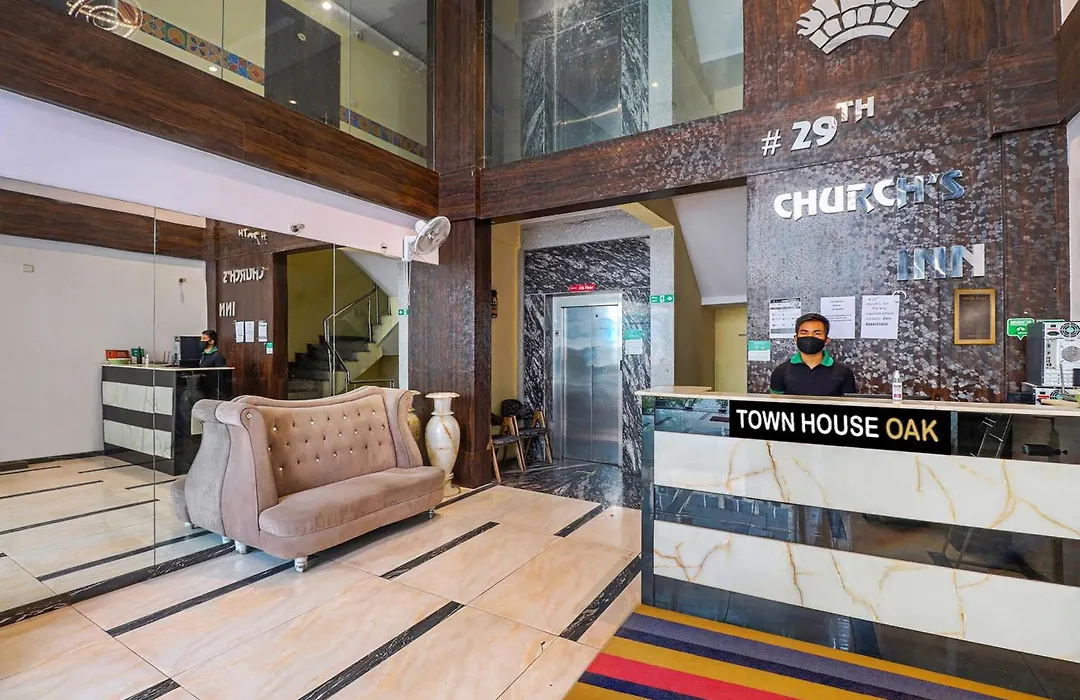 Collection O 29 Church'S Inn Near Cubbon Park-1