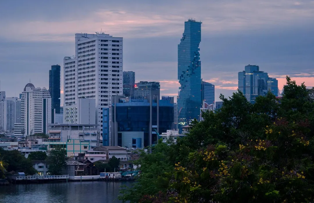 Amdaeng Bangkok Riverside Hotel-1