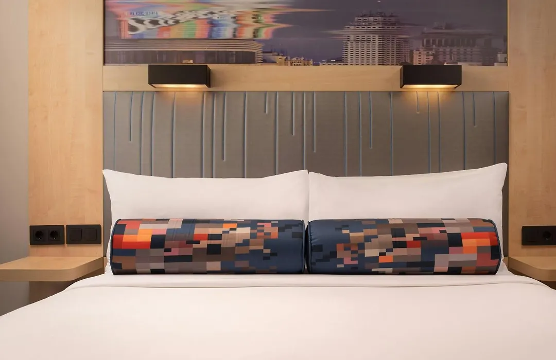 Aloft By Marriott Madrid Gran Via-1
