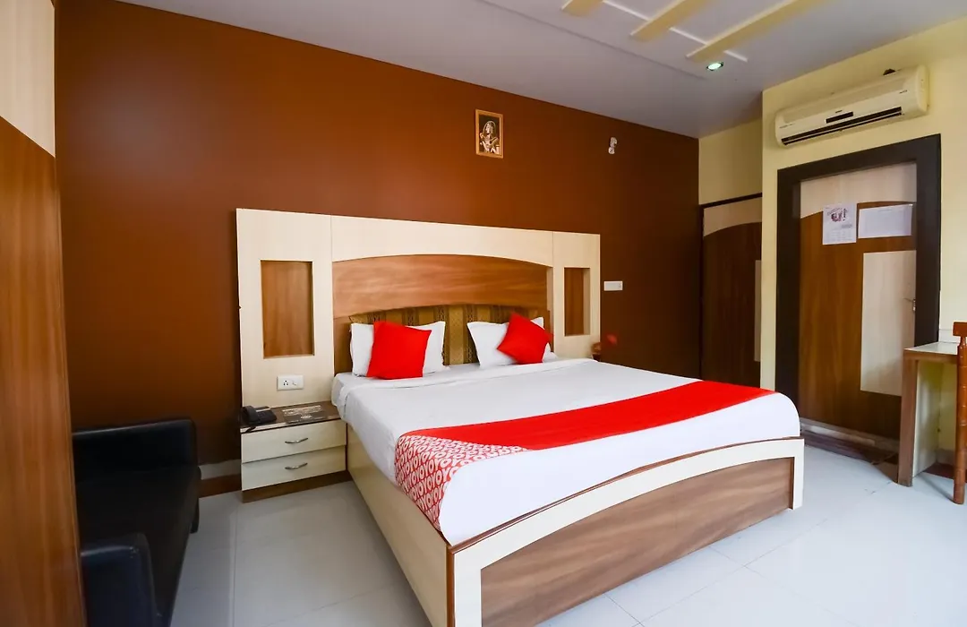 Hotel Samar Palace Near Sodala Vivek Vihar Metro Station-1