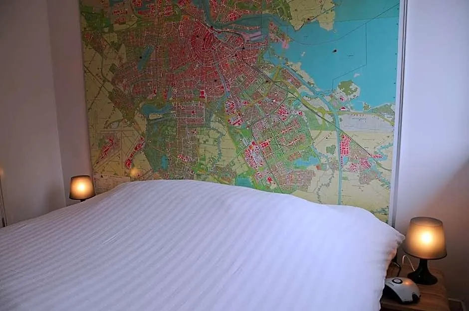 Boathotel-1