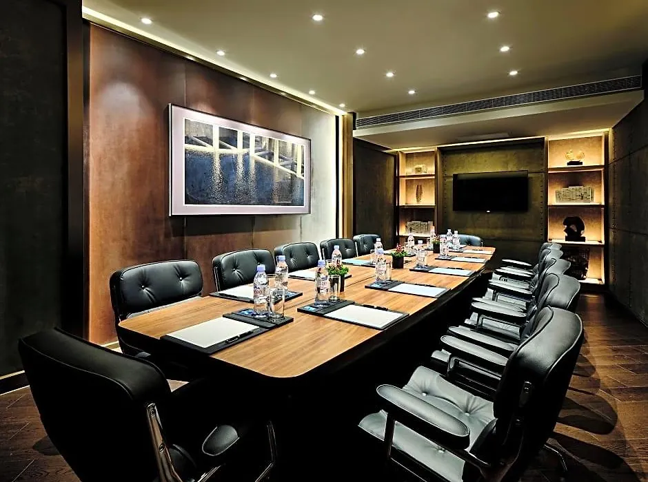 Intercontinental Hotels Shanghai Wonderland By Ihg-1