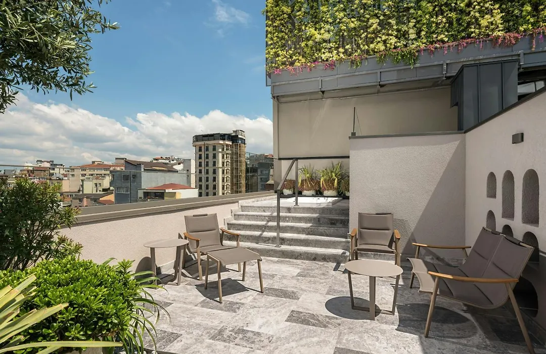 Aloft By Marriott Istanbul Karakoy-1