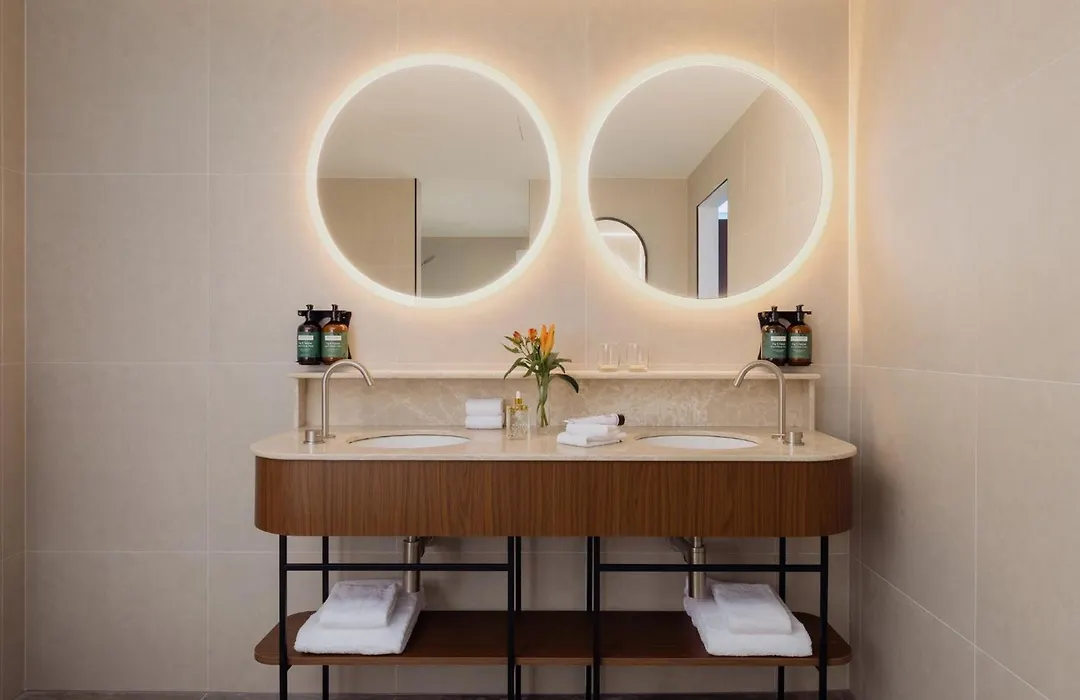 Crowne Plaza Melbourne Carlton By Ihg-1