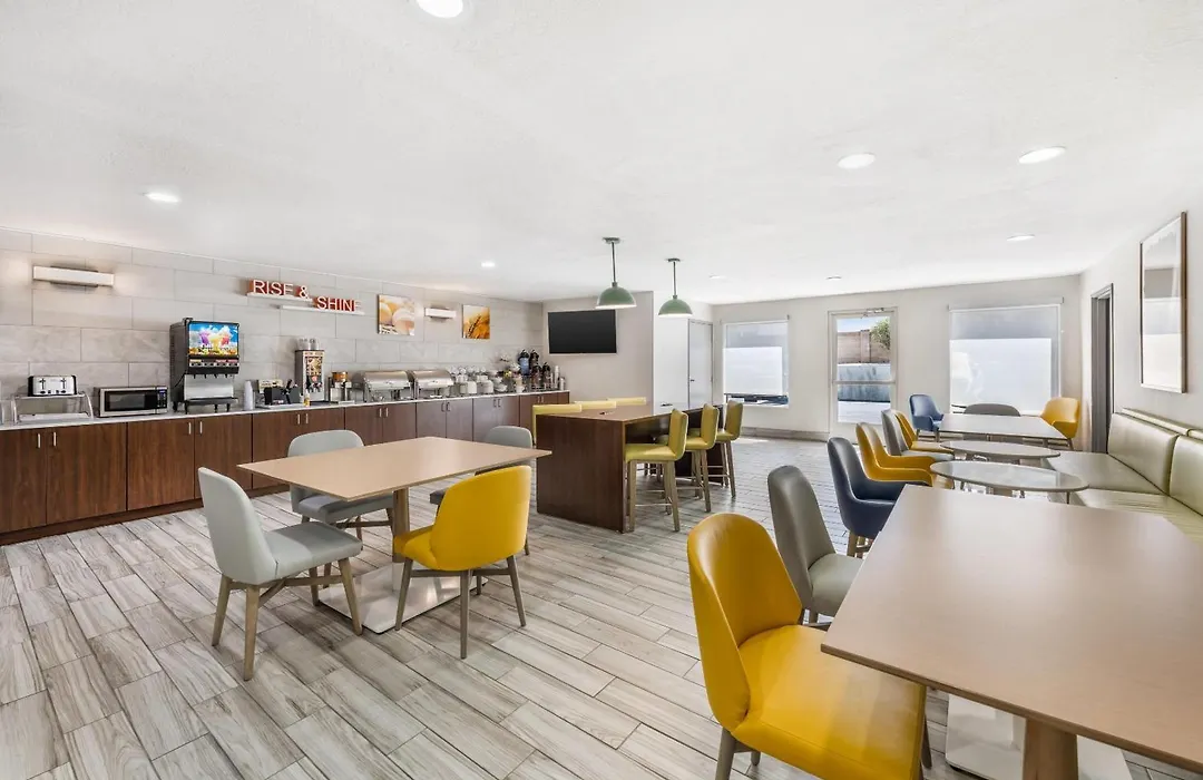Comfort Suites Albuquerque-North Journal Center-1