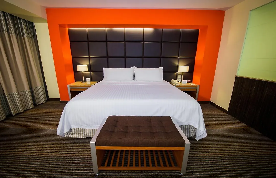 Holiday Inn Mexico City-Plaza Universidad By Ihg-1