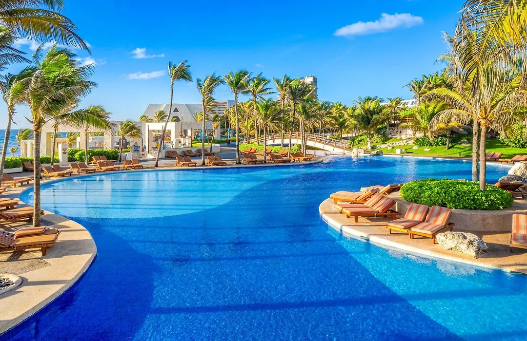 The Grand Oasis Cancun-1