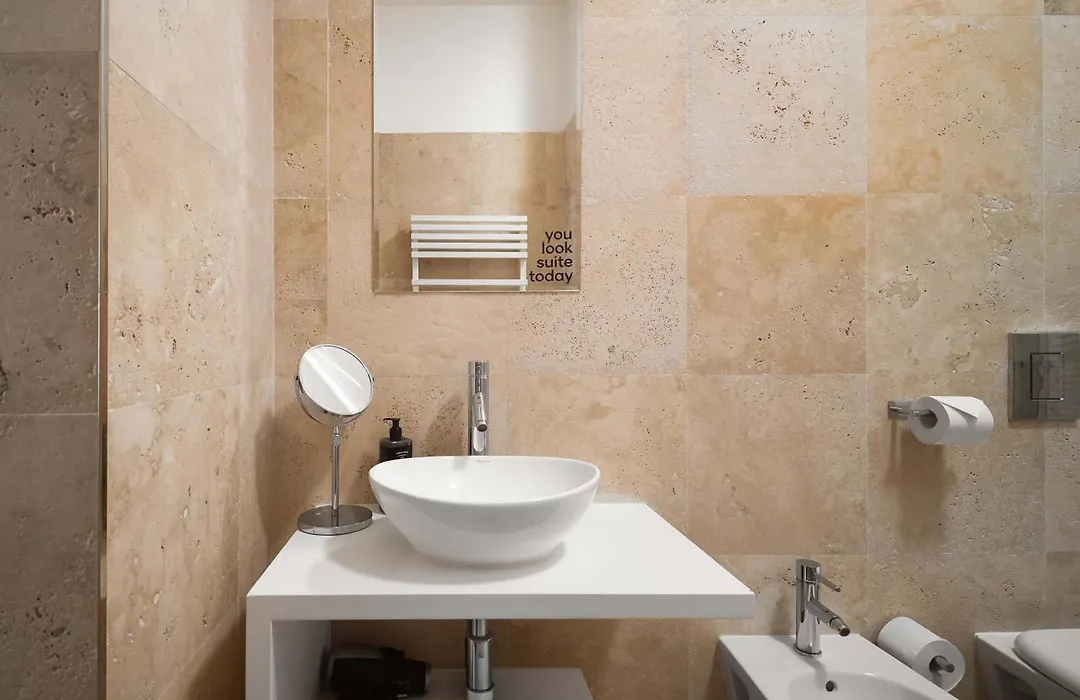 Limehome Prague Muza-1