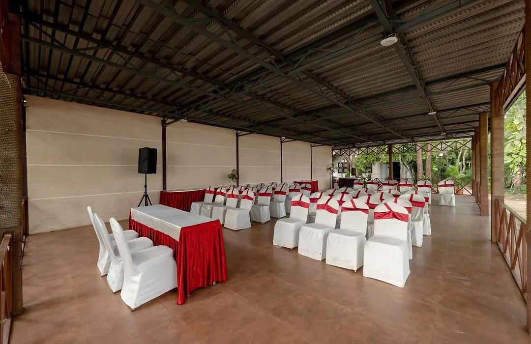 Nihara Resort And Spa Cochin-1