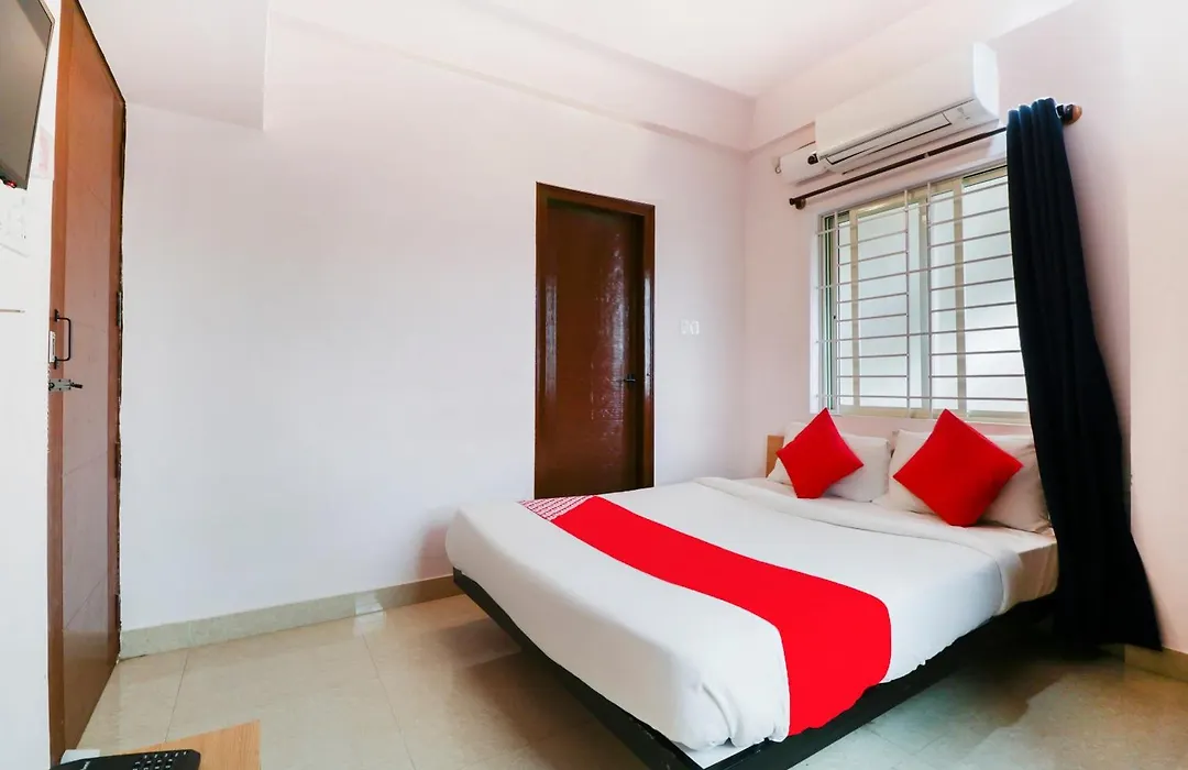 Super Hotel O Pallavi Nilayam-1