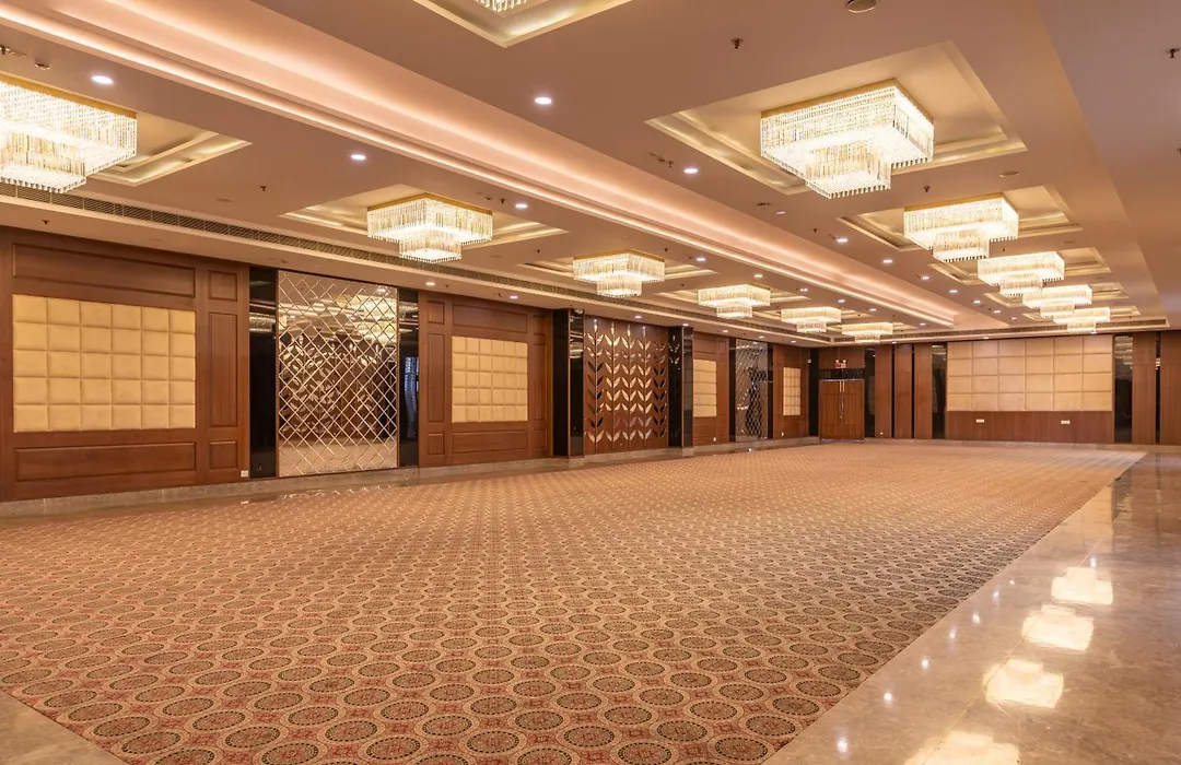 Hotel Le Amritam-1