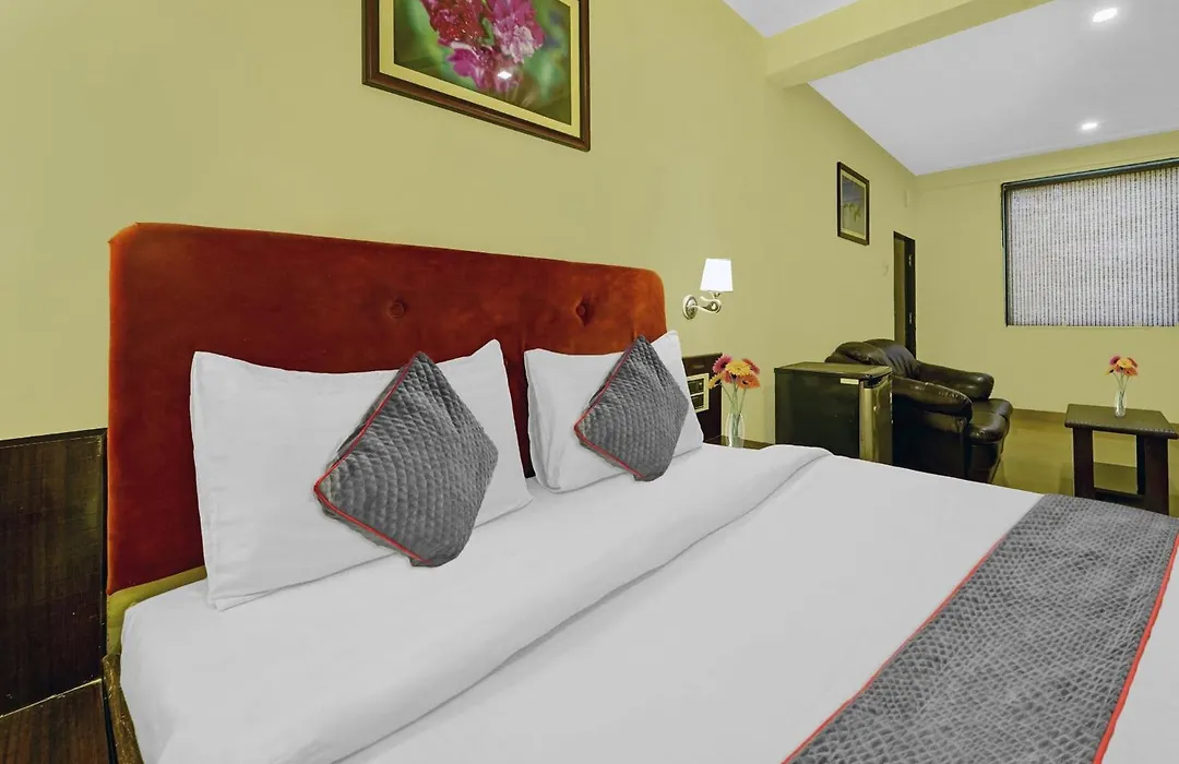 Hotel O Silver Leaf-1