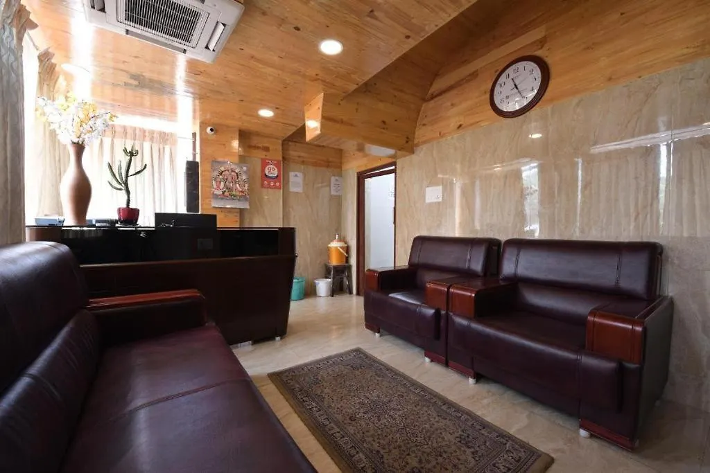 Hotel King Park-1